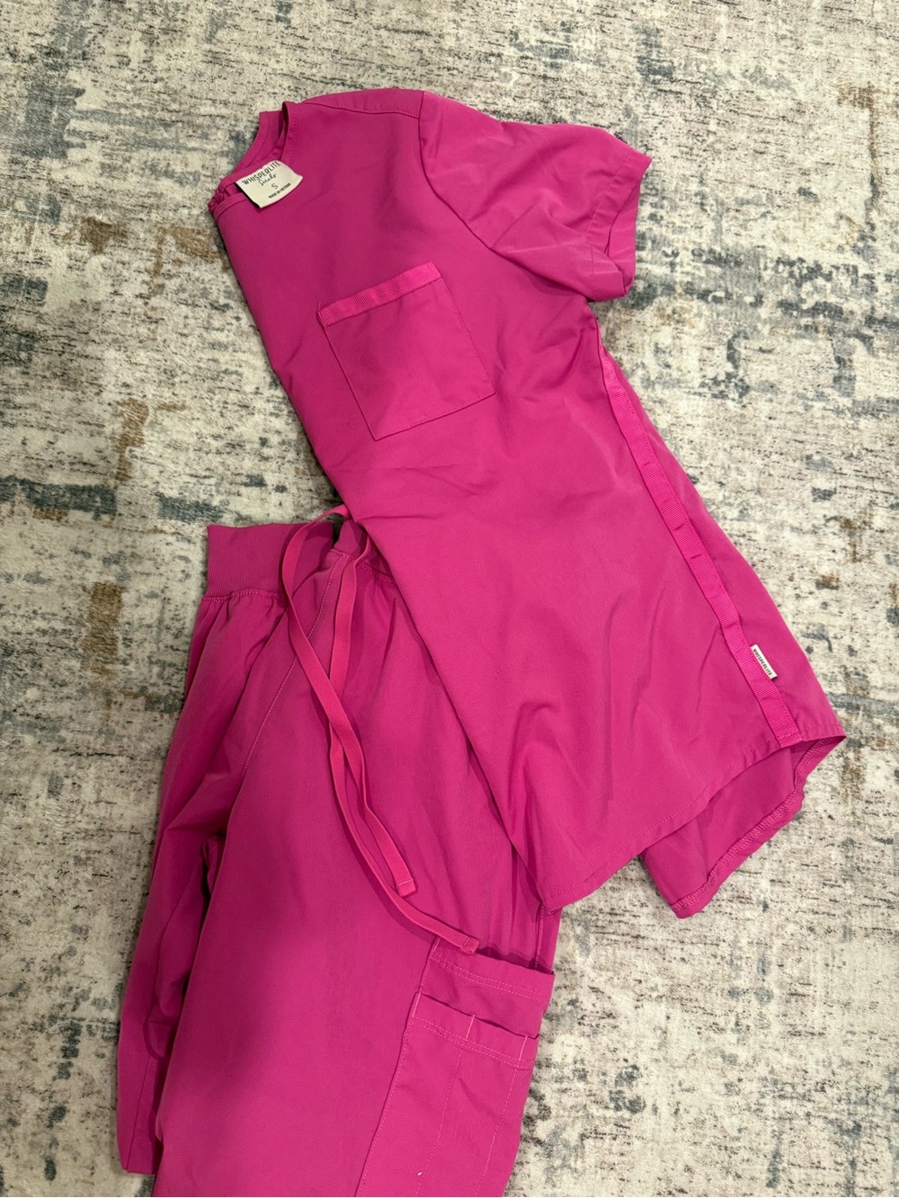 Bright Fuchsia Scrub Set